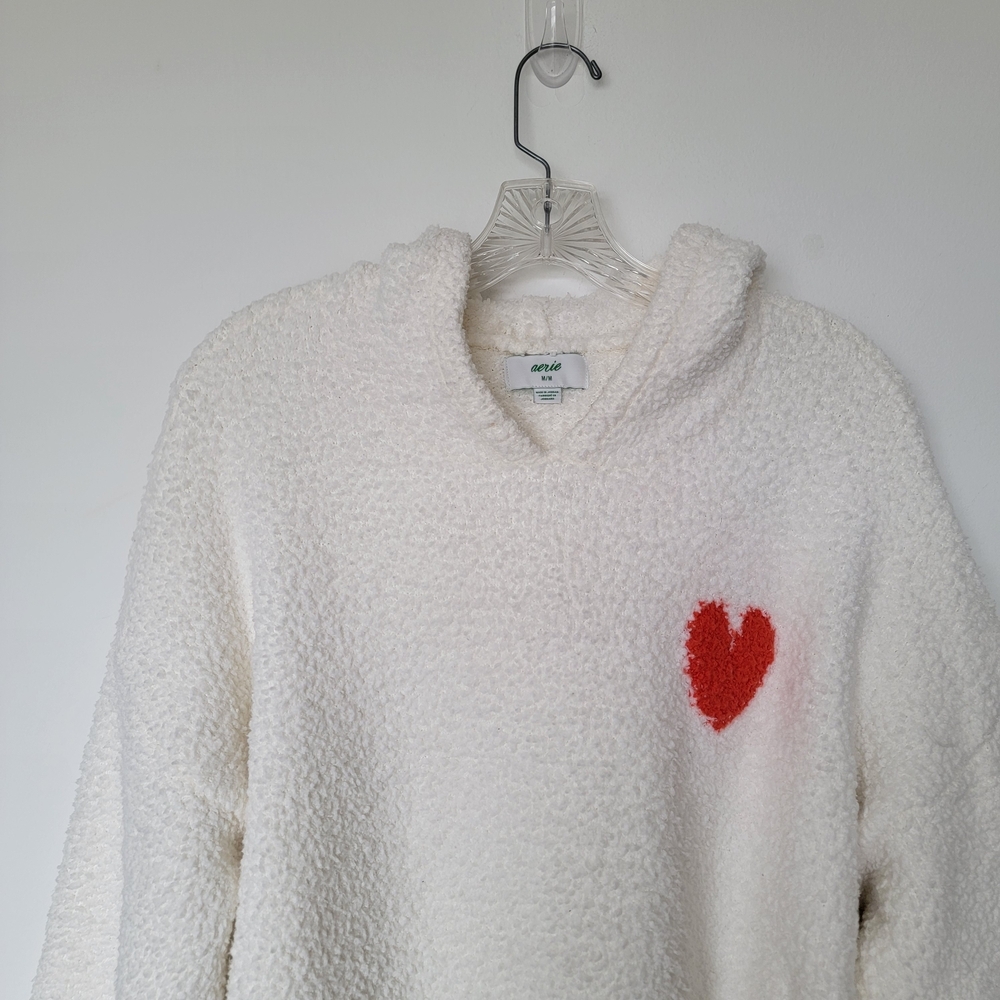 Aerie Oversized White Sherpa Marshmallow Pullover Heart Print Size Medium - Picture 2 of 8